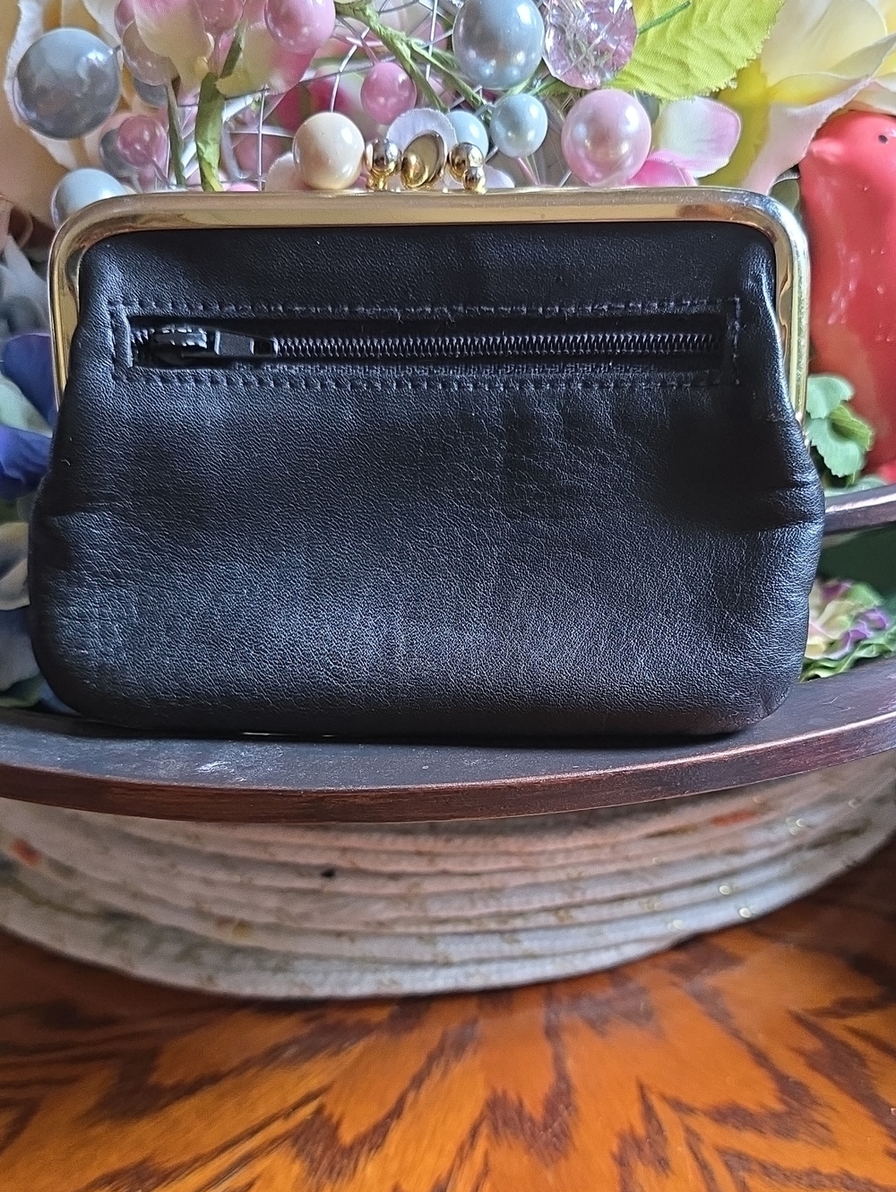 St. Thomas Leather Kiss-lock Coin Purse